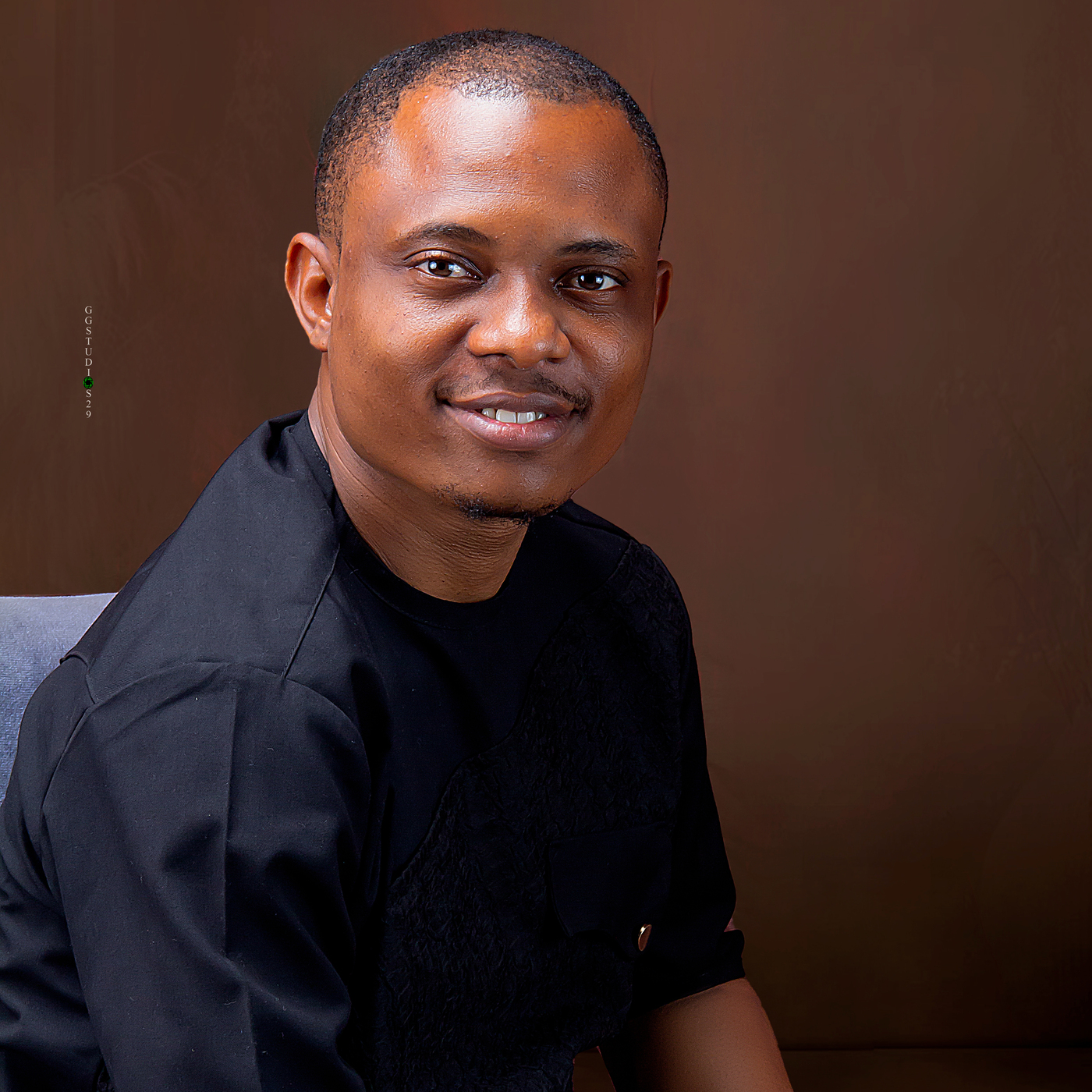 Oluchukwu Michael Ebishue - Founder, Queekstarter